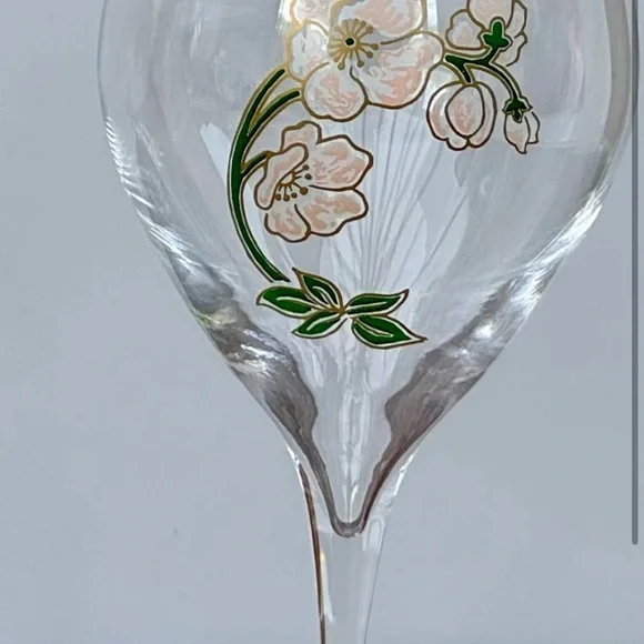 Pair of Perrier-Jouet Belle Époque Champagne Glasses, 28.5cl - Picture 5 of 6